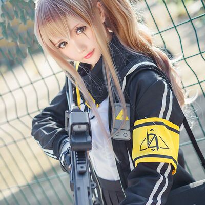 ump45姐女装大佬cosplay少女前线