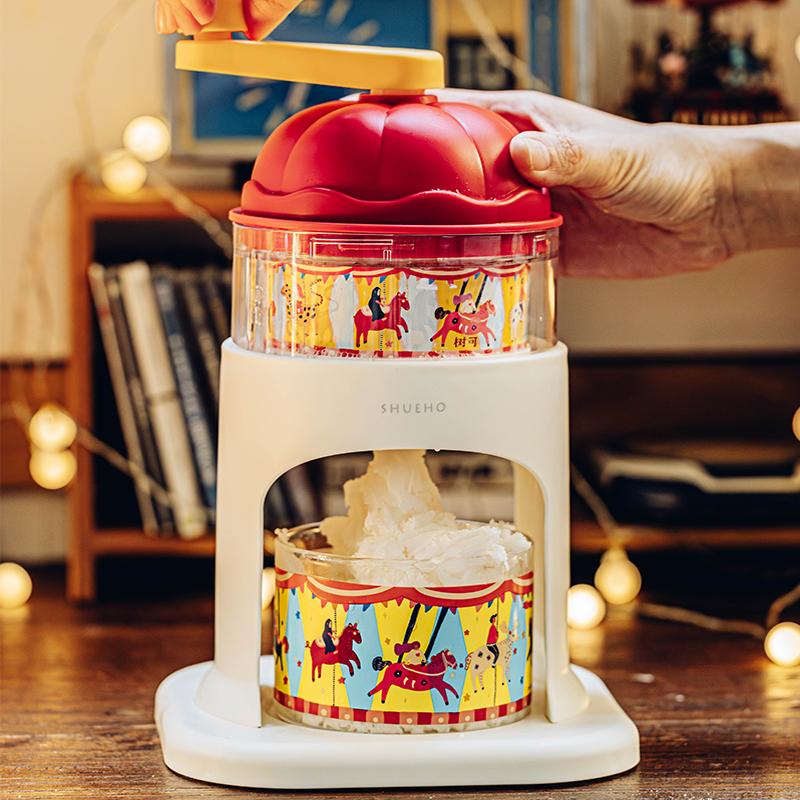 树可旋转木马刨冰机绵绵冰沙机手摇碎冰家用小型炒冰不插电雹冰