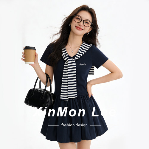 【免费试穿】XinmonLee连衣裙