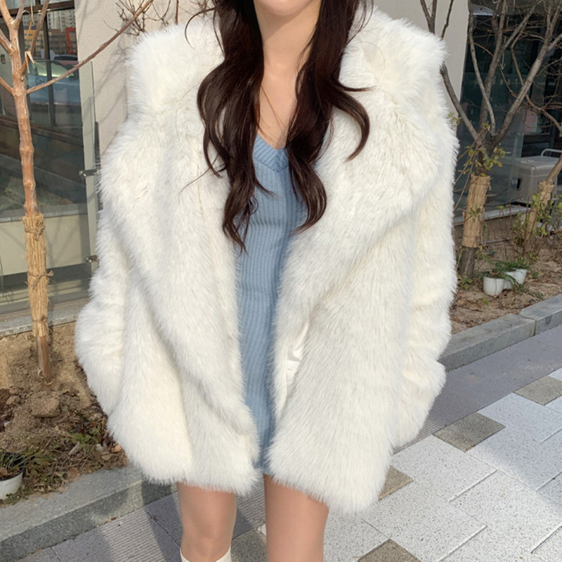 2024冬季年轻皮草女外套中长款西装领宽松网红炸街仿狐狸毛绒大衣