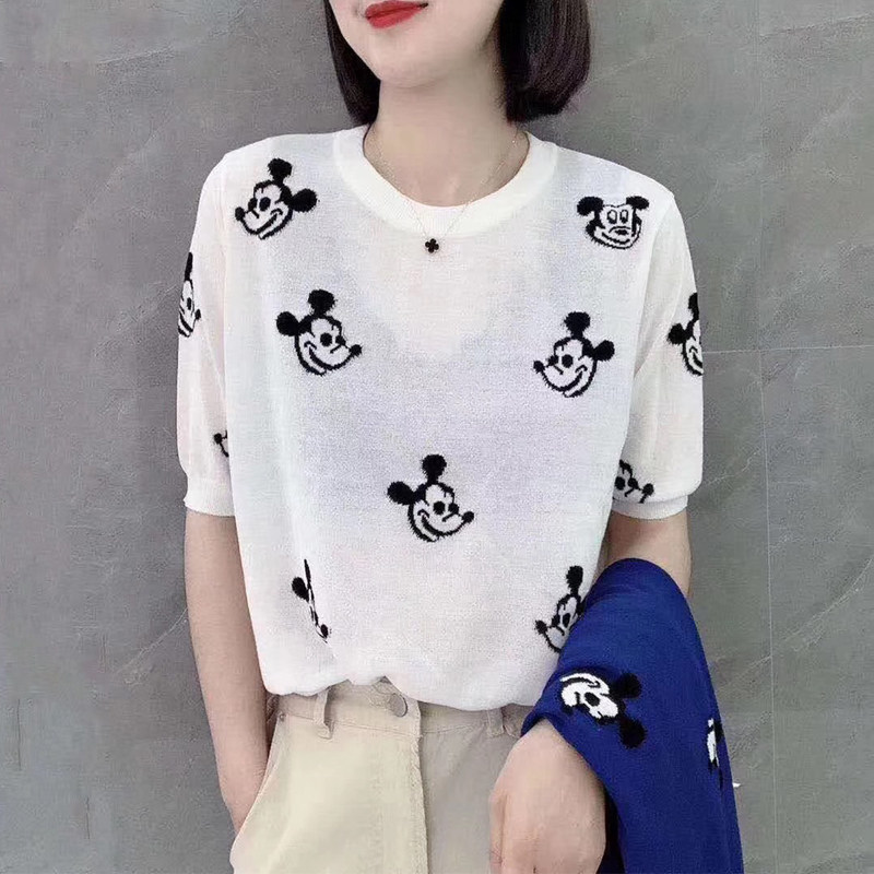 欧阿玛施旗舰店2020春夏新款宽松百搭圆领卡通印花五分袖针织T恤