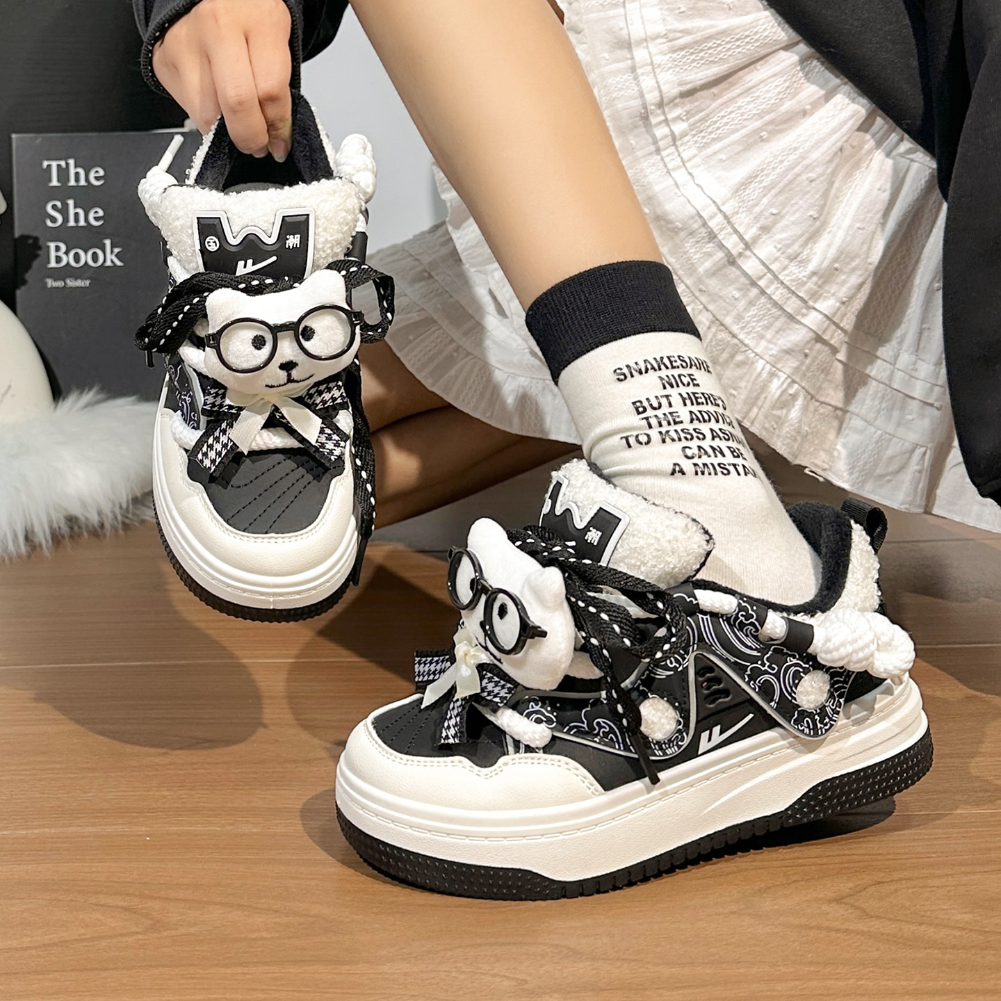 回力卡通加绒小白鞋女2025冬季