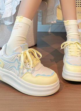 回力星星小白鞋女秋季2025新款百搭原创休闲鞋小众简约爆款板鞋女