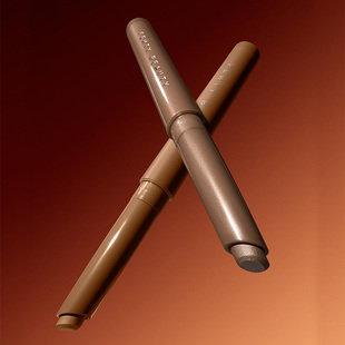 FentyBeauty眼影棒卧蚕懒人一抹成型