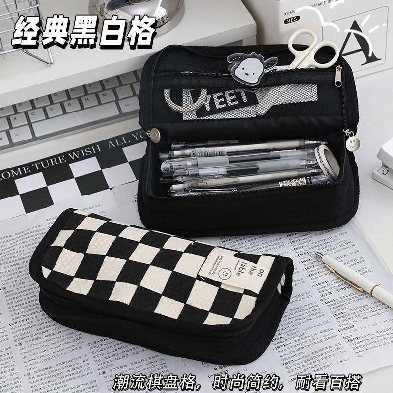 黑色简约铅笔袋MAPUSITOM