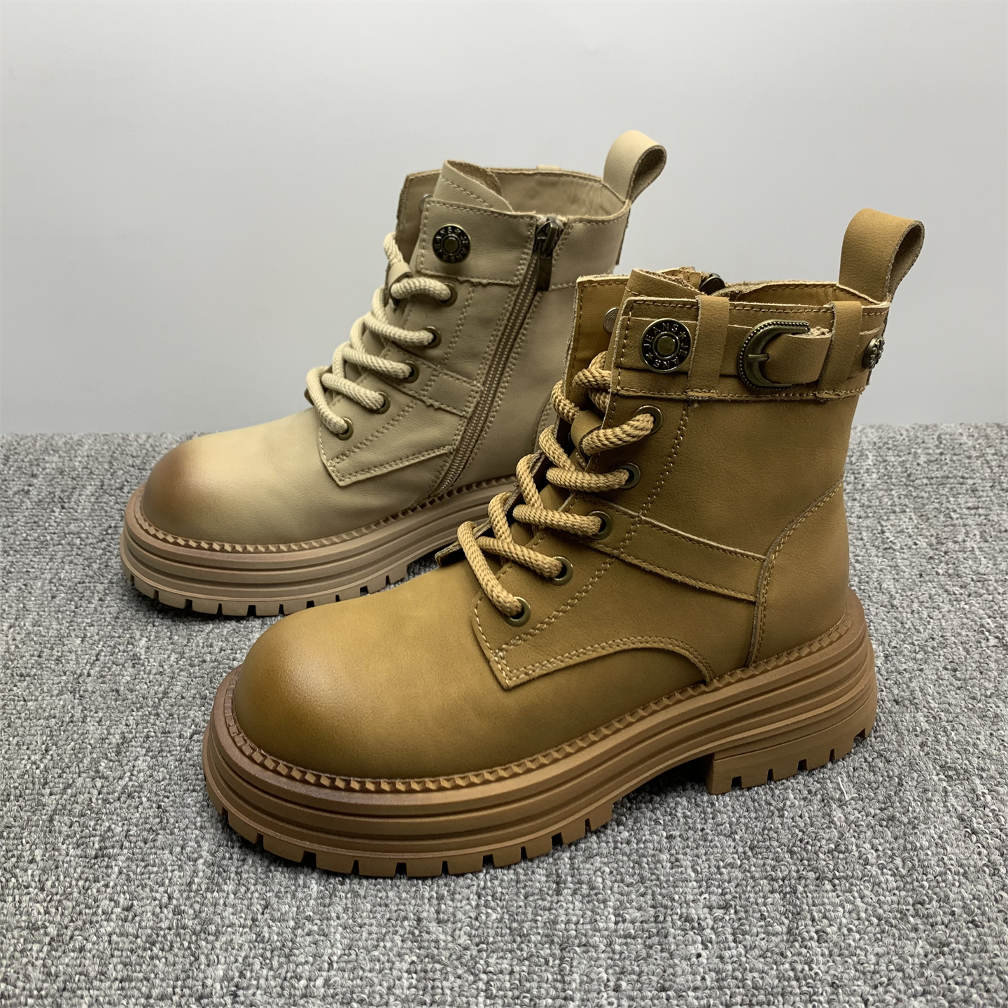 品牌撤柜处理头层牛皮厚底大黄靴女2025秋冬新款百搭复古户外短靴