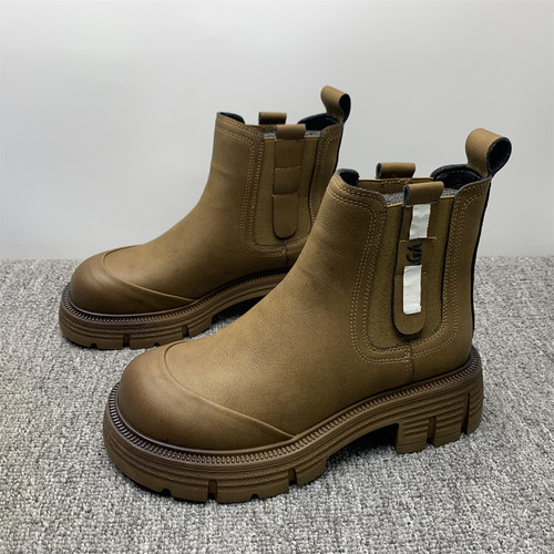 品牌撤柜处理真皮切尔西短靴女2025秋冬新款厚底英伦风复古马丁靴