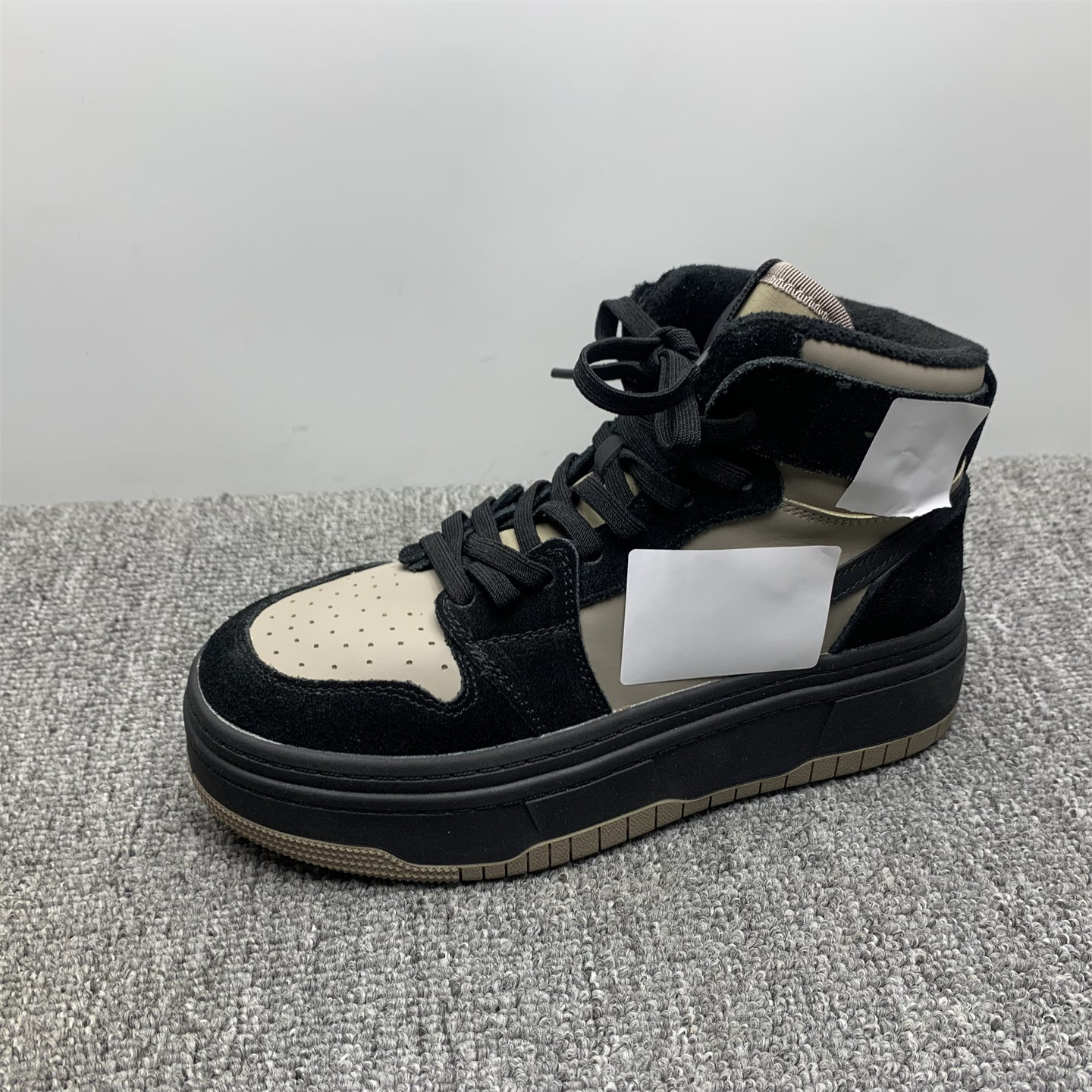 断码处理36码加绒真皮高帮鞋女2025冬新款厚底细带保暖休闲运动鞋