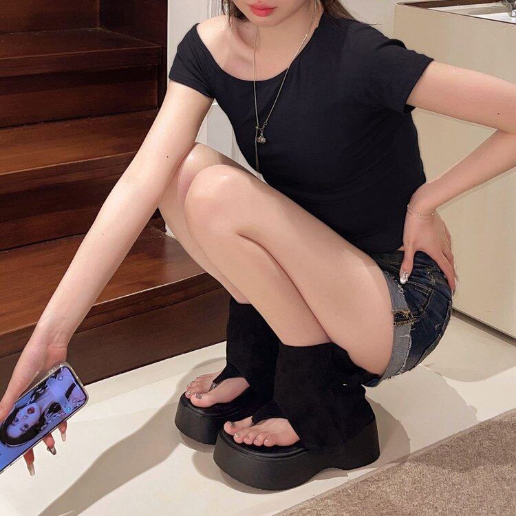夹趾罗马高帮短靴女2026夏季新款百搭凉鞋小个子厚底增高松糕凉靴