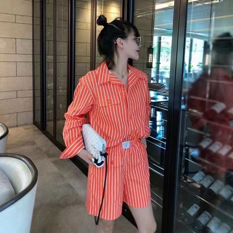 条纹时尚套装2023夏季