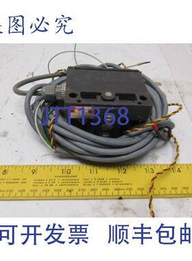 供应Balluff BNS113-B3-R12-61A12 机械式2位置滚轮柱塞开关