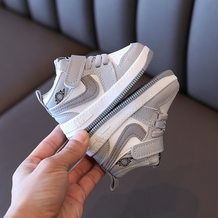 晋江宝宝鞋子秋冬款板鞋小童男童儿童鞋女童软底防滑加绒熊猫dunk