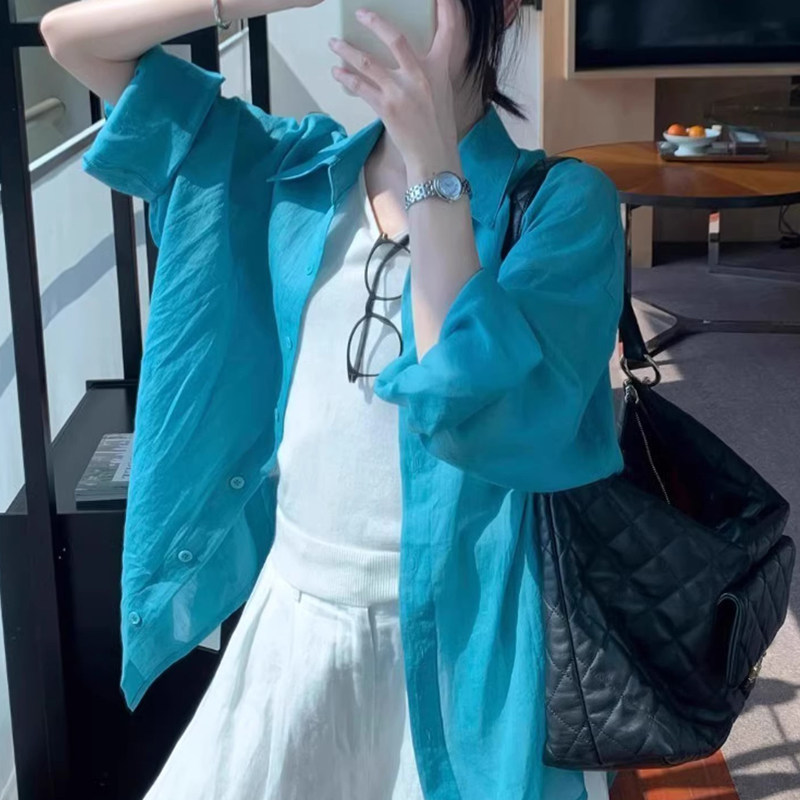 湖蓝色亚麻衬衫外套女士春秋2026欧货新款高级感轻奢减龄洋气上衣