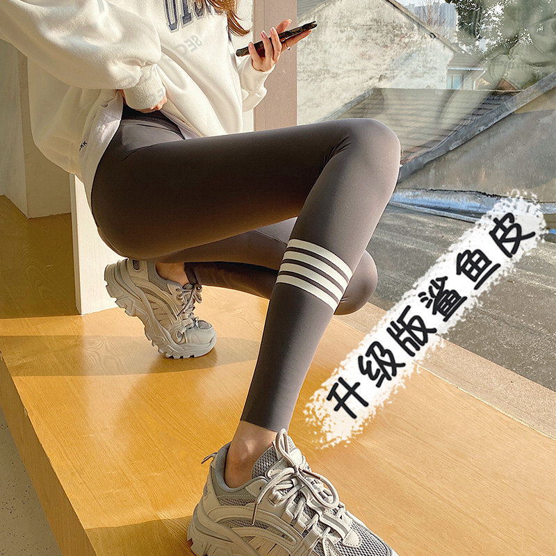 推荐鲨鱼打底裤女春秋款欧货裤子高腰外穿九分瘦腿提臀运动瑜伽皮