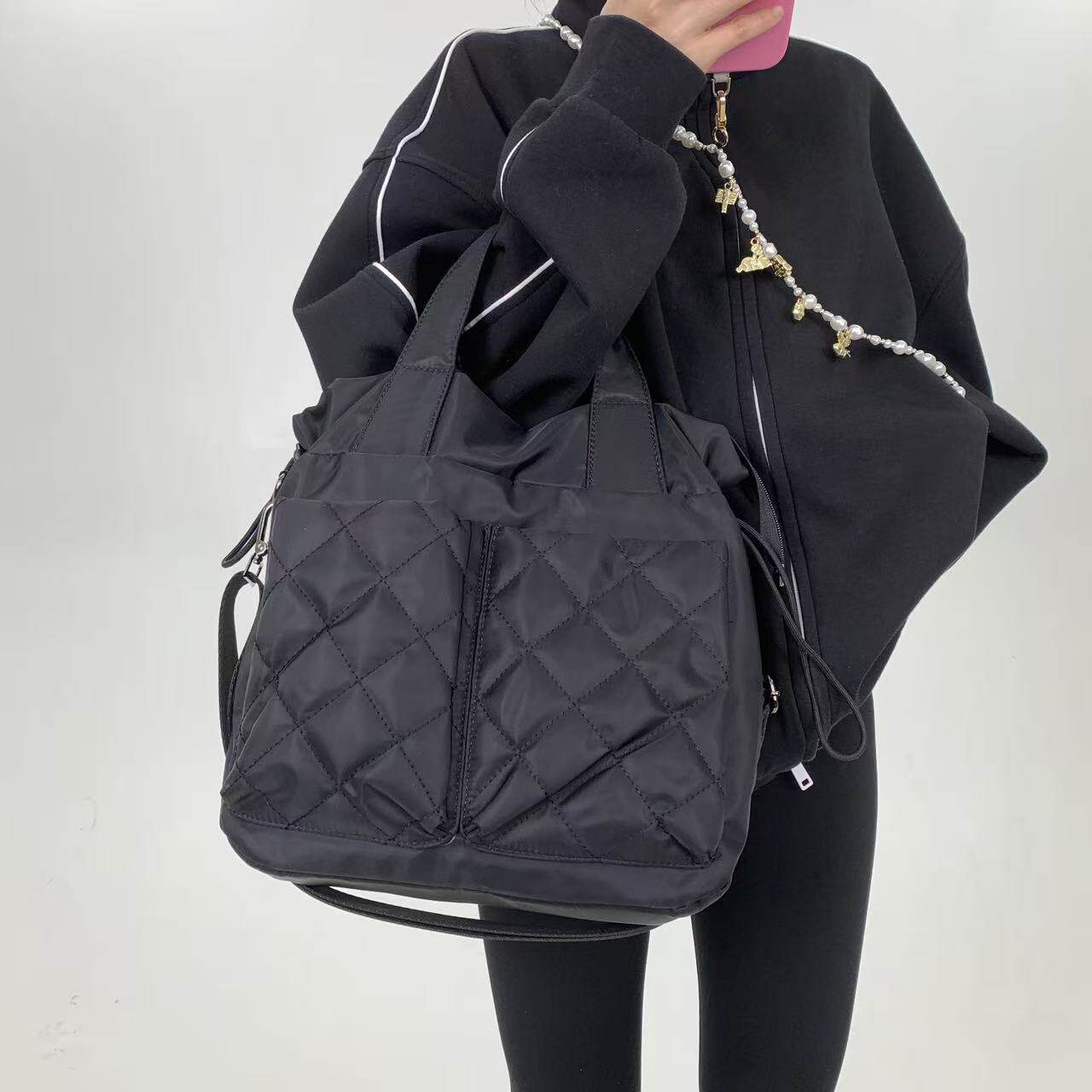 欧洲站新款女包时尚夹棉菱格绗缝手提袋单肩斜挎包多口袋简约百搭