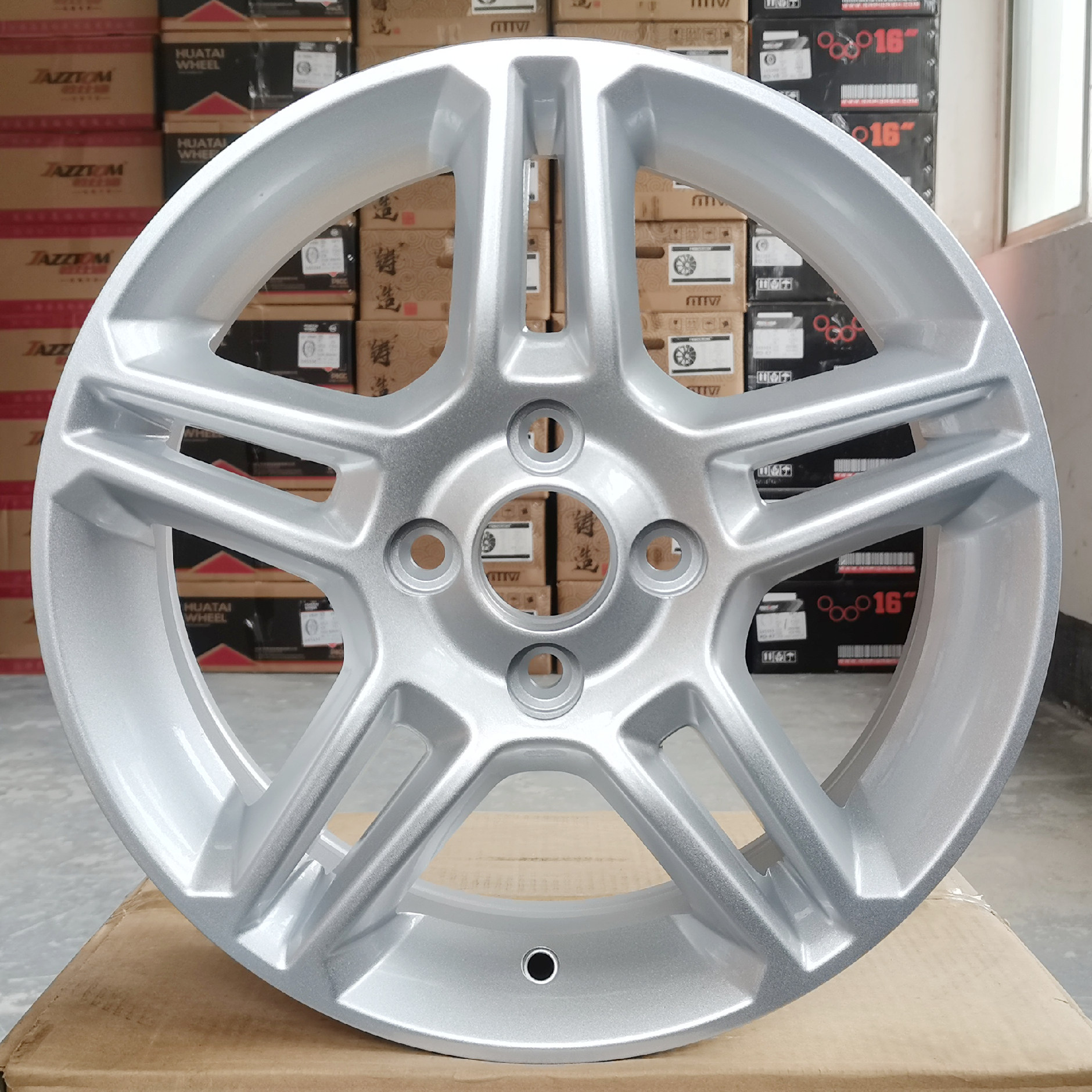16寸适用于福特嘉年华轮毂16x6 ET47 4x100 54.1铝合金轮毂k866