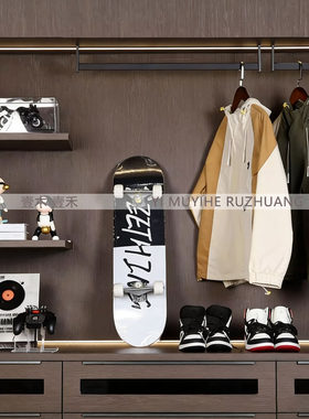 样板间售楼处摆件男孩房现代简约儿童房公仔服饰玩具搭配软装饰品