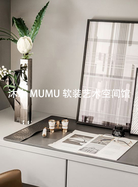 样板间书房写字台建筑设计主题办公桌软装饰品大书垫商务组合摆件