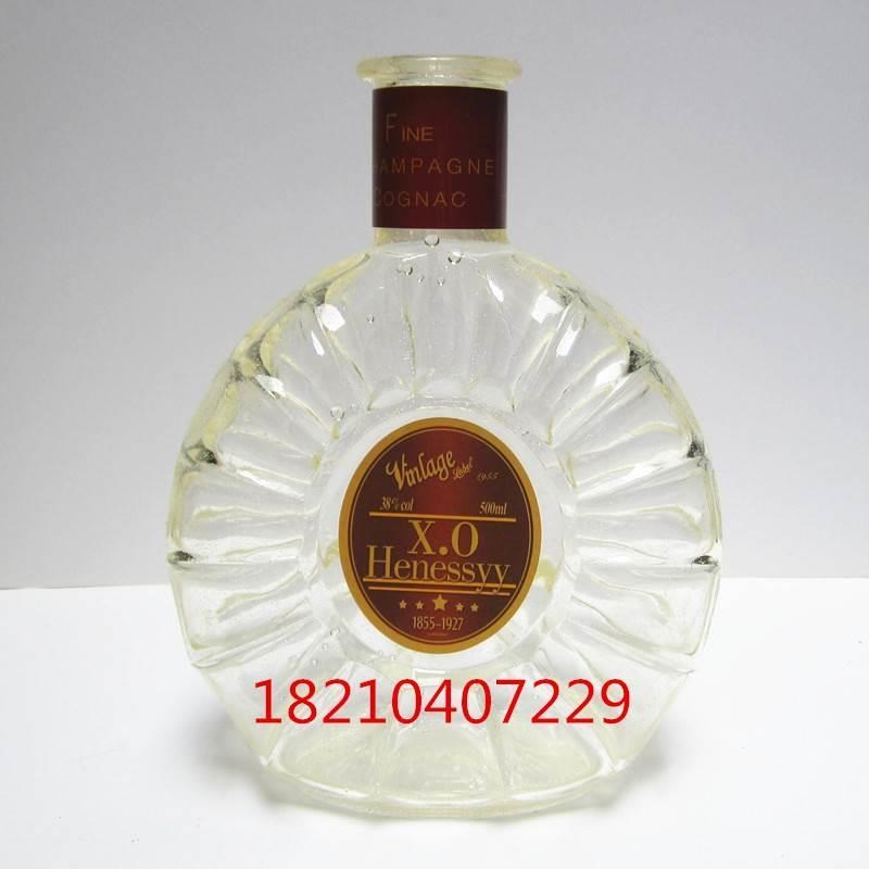 砸头表演a易碎架子电影彷真道具糖胶酒瓶糖化酒瓶啤酒杯架拍摄啤