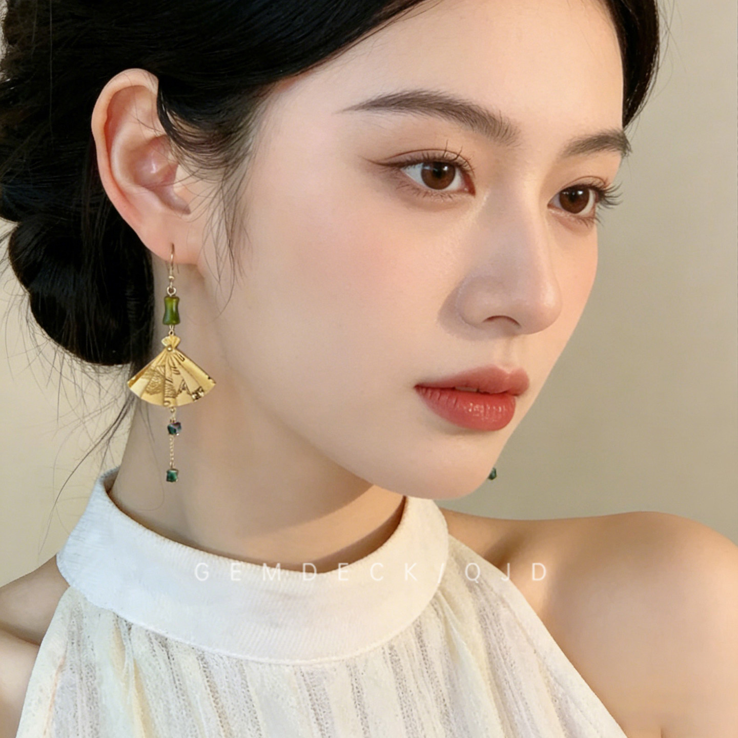 新中式国风金色扇子耳环复古汉服旗袍长款耳挂百搭无耳洞耳夹耳饰