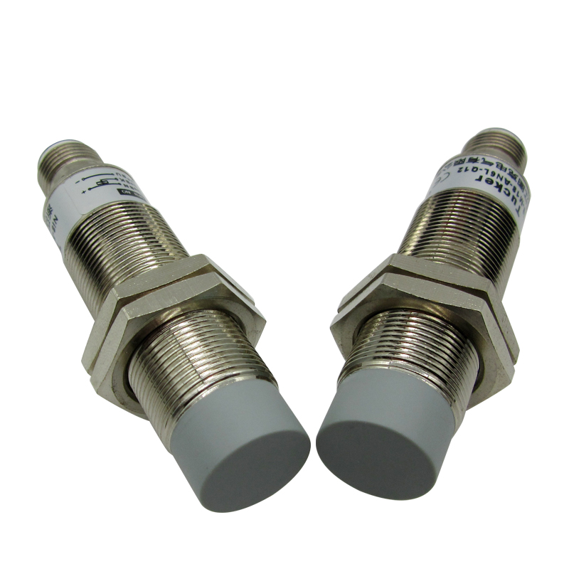 航空接头快插式金属接近开关Ni8-xM18-AN6L-Q12传感器NPN常开感应