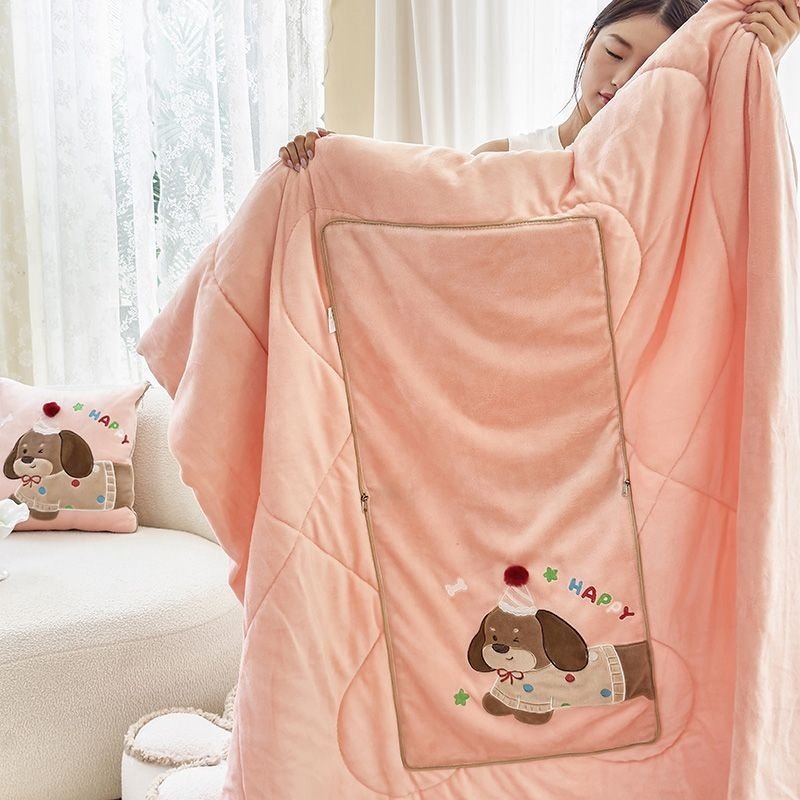 新款卡通腊肠狗多功能牛奶绒抱枕被可折叠保暖沙发盖毯靠垫二合一,居家布艺,抱枕被,淘宝优惠券,粉丝福利购,淘宝优惠卷