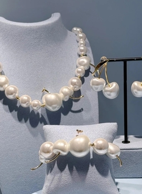 [新品]何家925纯银奶油车厘子项链耳环手链轻奢优雅趣味礼物