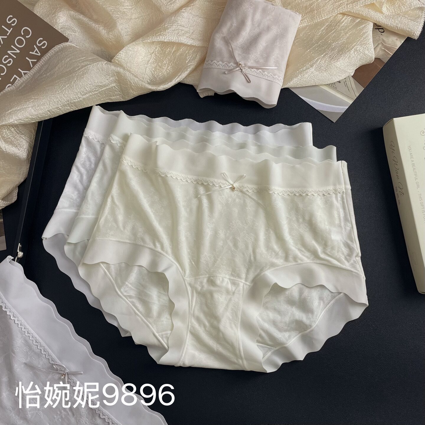 [5条盒装]怡婉妮女士内裤9896 中版中腰舒适蕾丝甜美少女裤薄软