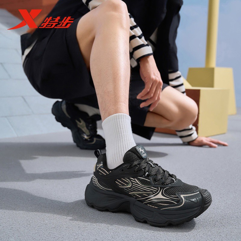 特步梅里3.0休闲鞋男鞋2025春秋新款老爹鞋子运动鞋975119320057