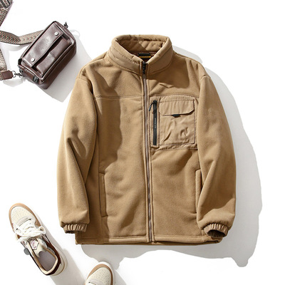 宽松版型加绒保暖夹克