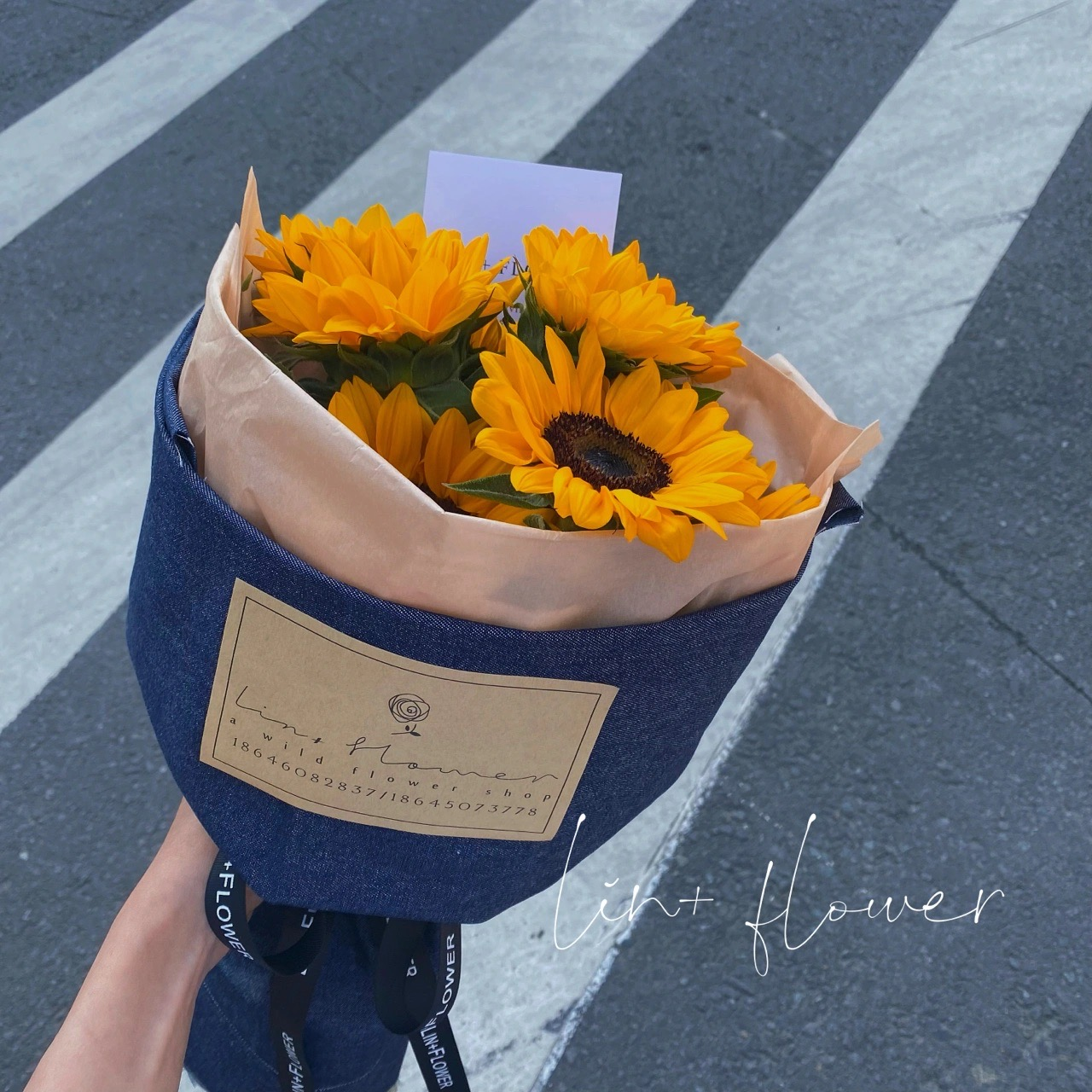 毕业季向日葵小花束鲜花速递同城长沙深圳南京毕业祝福配送花店
