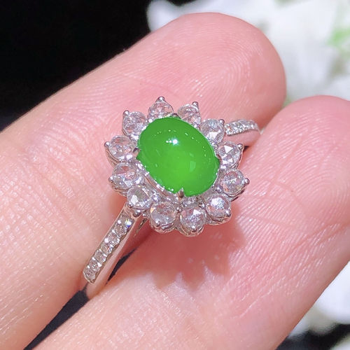 翠秦之皇冰阳绿蛋面戒指 18k金镶嵌天然翡翠A货种老色辣细腻起光