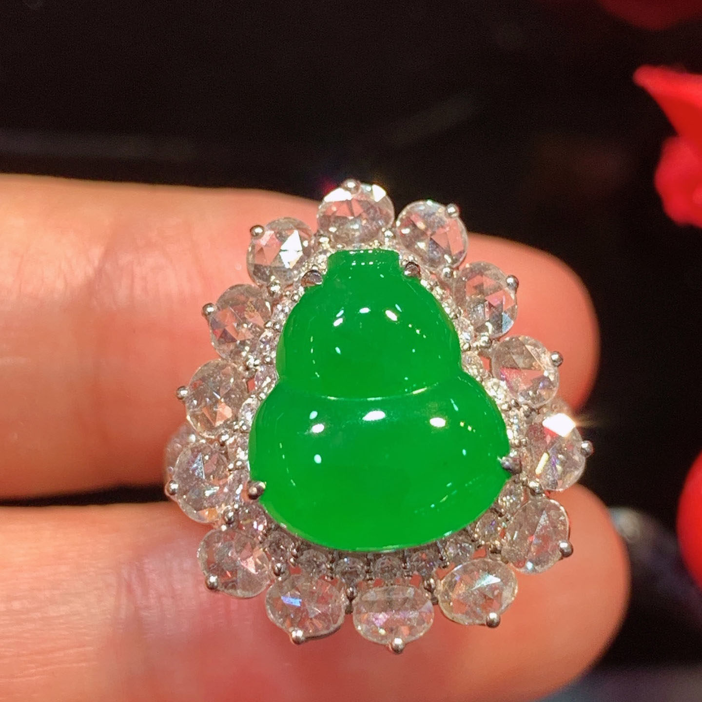 翠秦之皇冰阳绿葫芦戒指 18k金镶嵌天然缅甸翡翠A货水润细腻种老