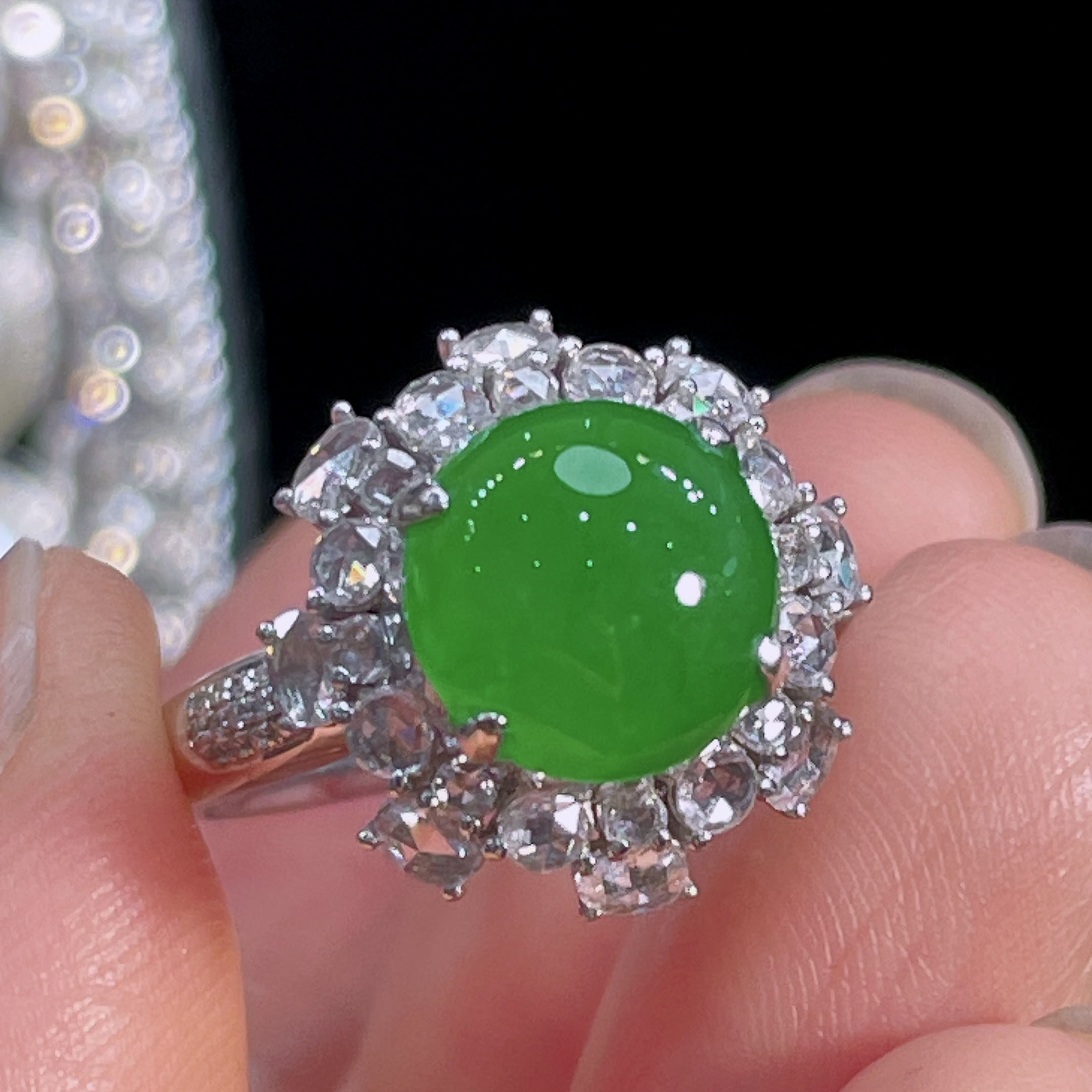 翠秦之皇冰阳绿蛋面戒指 18k金镶嵌天然翡翠A货高档礼物收藏