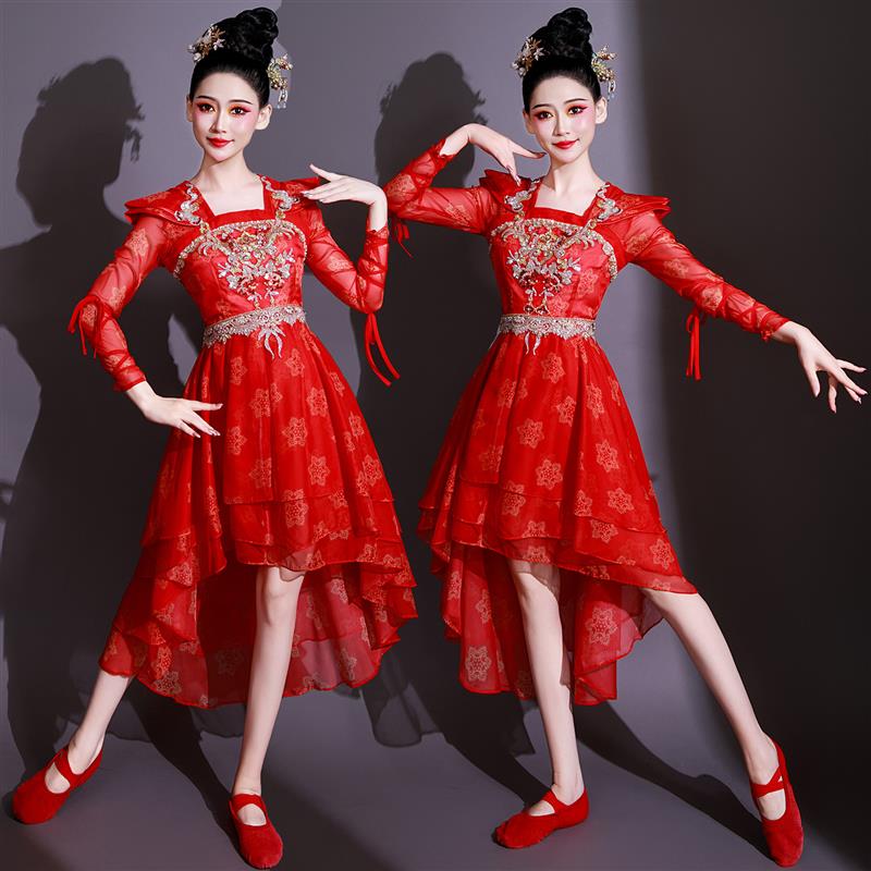 韩式红色打人服演出服女中国锣喜庆威风风鼓腰鼓民蹈舞族服装成鼓