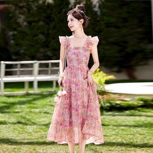 粉色小飞袖 绝美沙滩裙女海边度假超仙 碎花吊带连衣裙2025新款 夏季