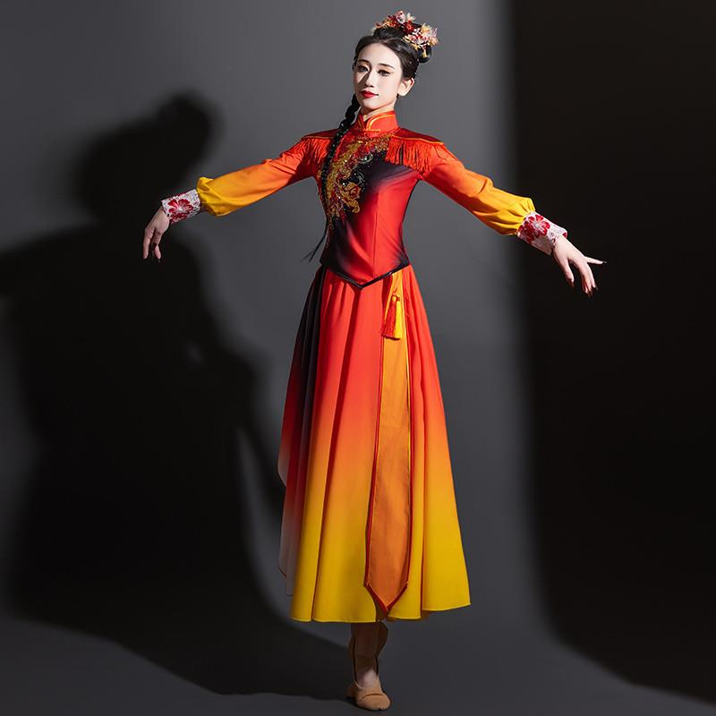 韩式秧歌服舞蹈演出服女腰鼓打鼓大摆裙扇子舞中国中老年风喜庆锣