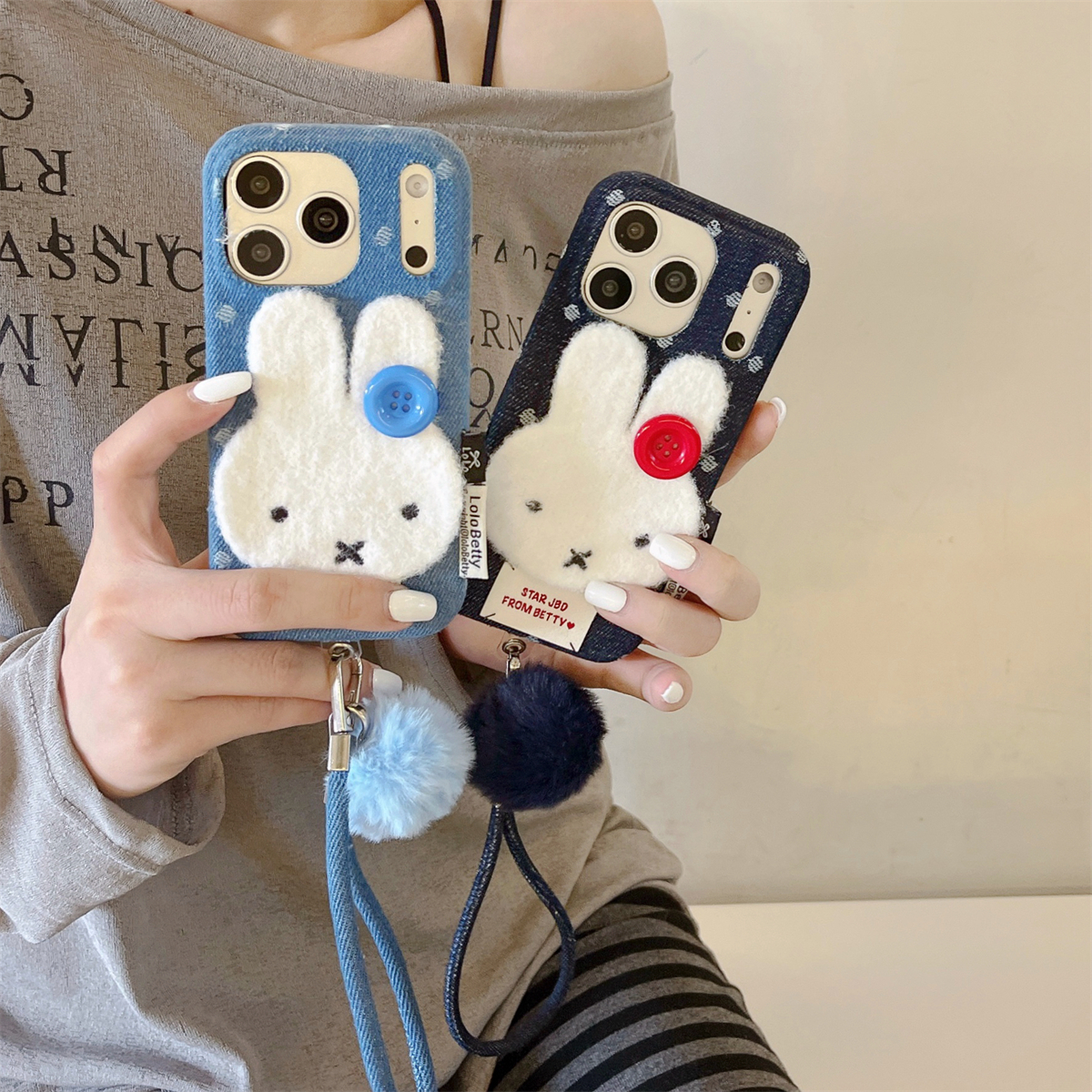 宏界 潮酷可爱立体纽扣米菲兔毛球绳适用苹果17ProMax手机壳iphone15新款16pro绒布13Pro女款14pro防摔保护套
