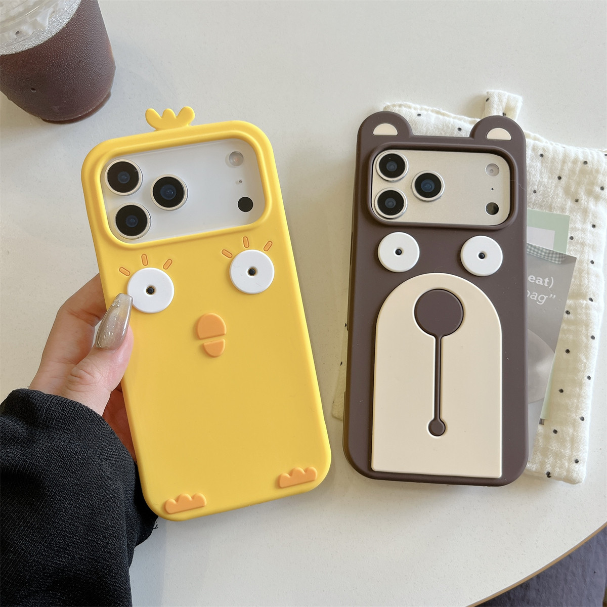 宏界 呆萌可爱立体大眼睛小熊小鸡适用苹果17ProMax手机壳iphone15新款16pro硅胶13pro女款14pro防摔17保护套