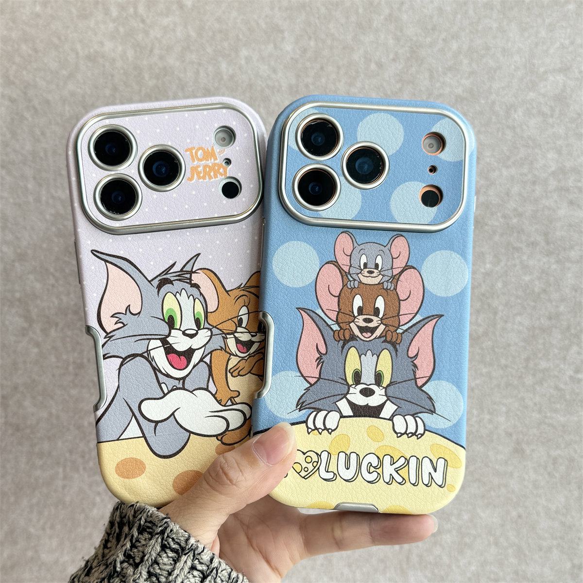 宏界 日系动漫大视窗皮纹可爱猫和老鼠适用苹果17ProMax手机壳iphone15新款16pro时尚13女款14pro防摔保护套