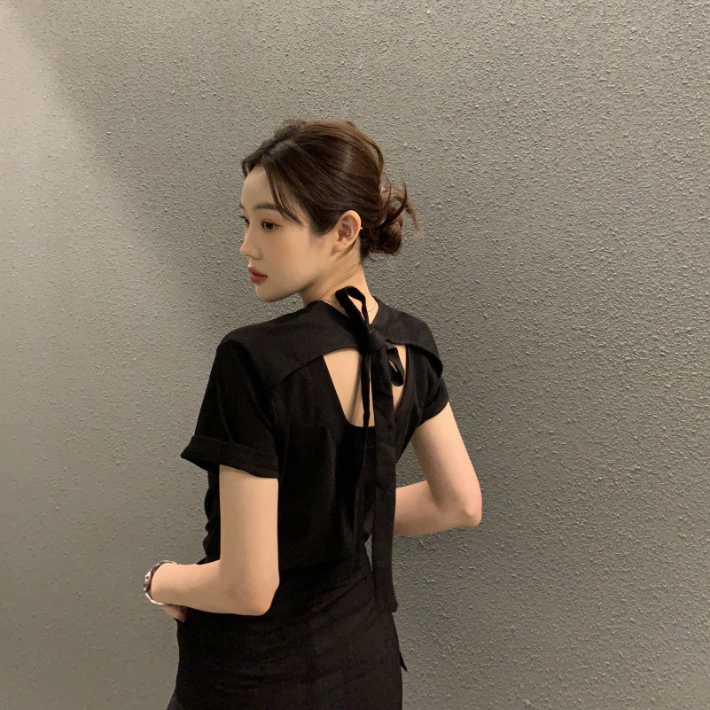 现货韩国chic夏季气质小众设计时尚露背系带蝴蝶结短袖T恤