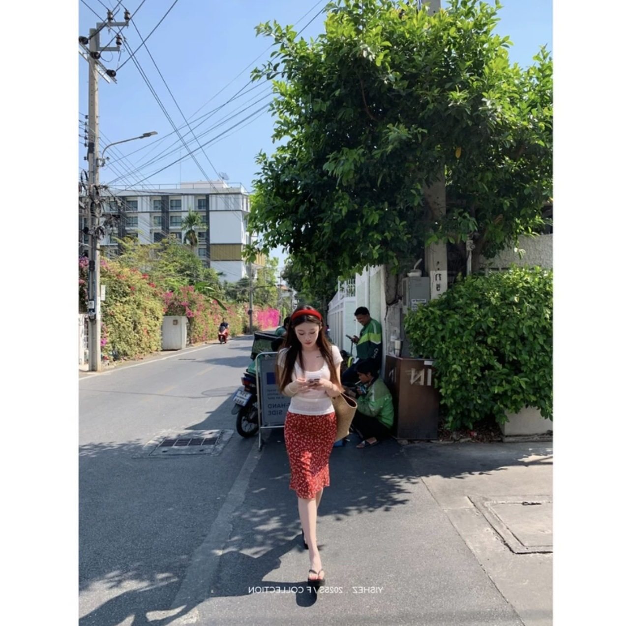 洢社长 韩式复古红色小碎花半身裙夏季新款休闲碎花收腰包臀半裙