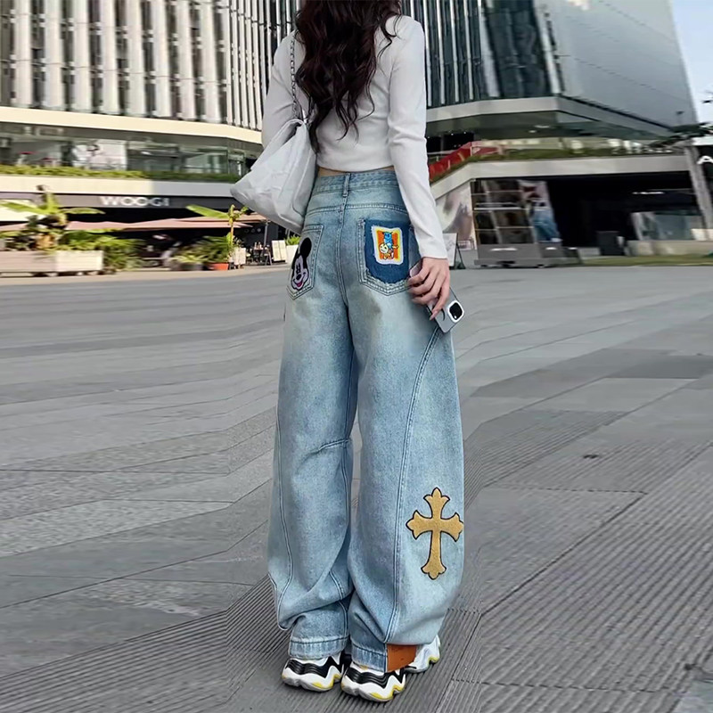 卡通刺绣镰刀香蕉牛仔裤女春秋2025新款时尚潮流小个子弯刀阔腿裤