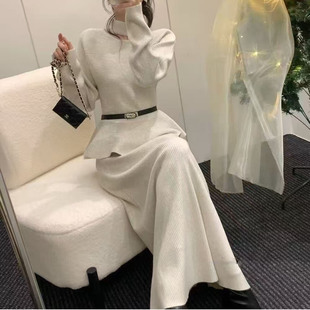 高级感冬季一整套裙子新款巨好看挂脖鱼尾上衣半身长裙针织两件套