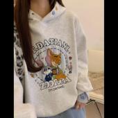 双袖 口刺绣卡通假两件连帽纽扣卫衣女秋冬新款 加绒加厚设计感外套