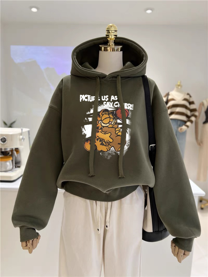 短款加绒加厚保暖连帽卫衣女秋冬韩版卡通印花宽松减龄设计感外套
