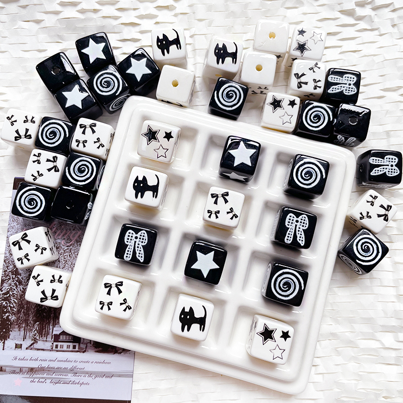 黑白色系甜酷ins风方块亚克力串珠星星小猫散珠印花DIY手工手作