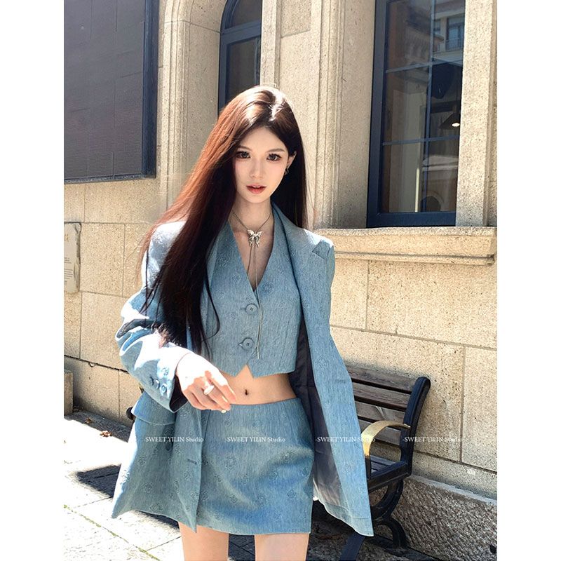 甜辣妹西服外套+马甲+休
