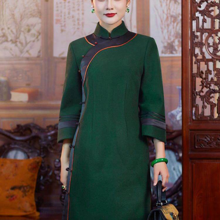 2024年新款经典唐装女春
