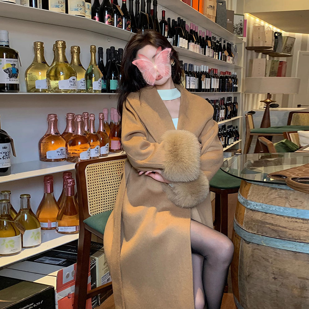 女神大衣仿狐狸毛袖口驼
